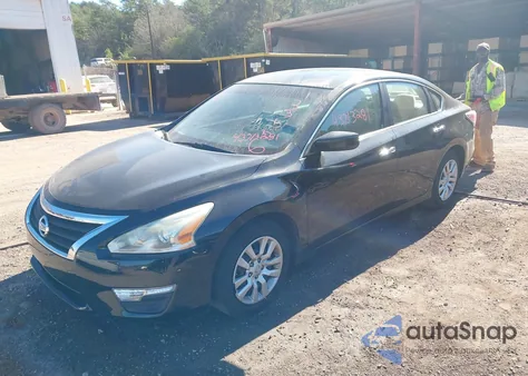2014 Nissan Altima 2.5 S из США, поврежденный, VIN 1N4AL3AP2EC133556